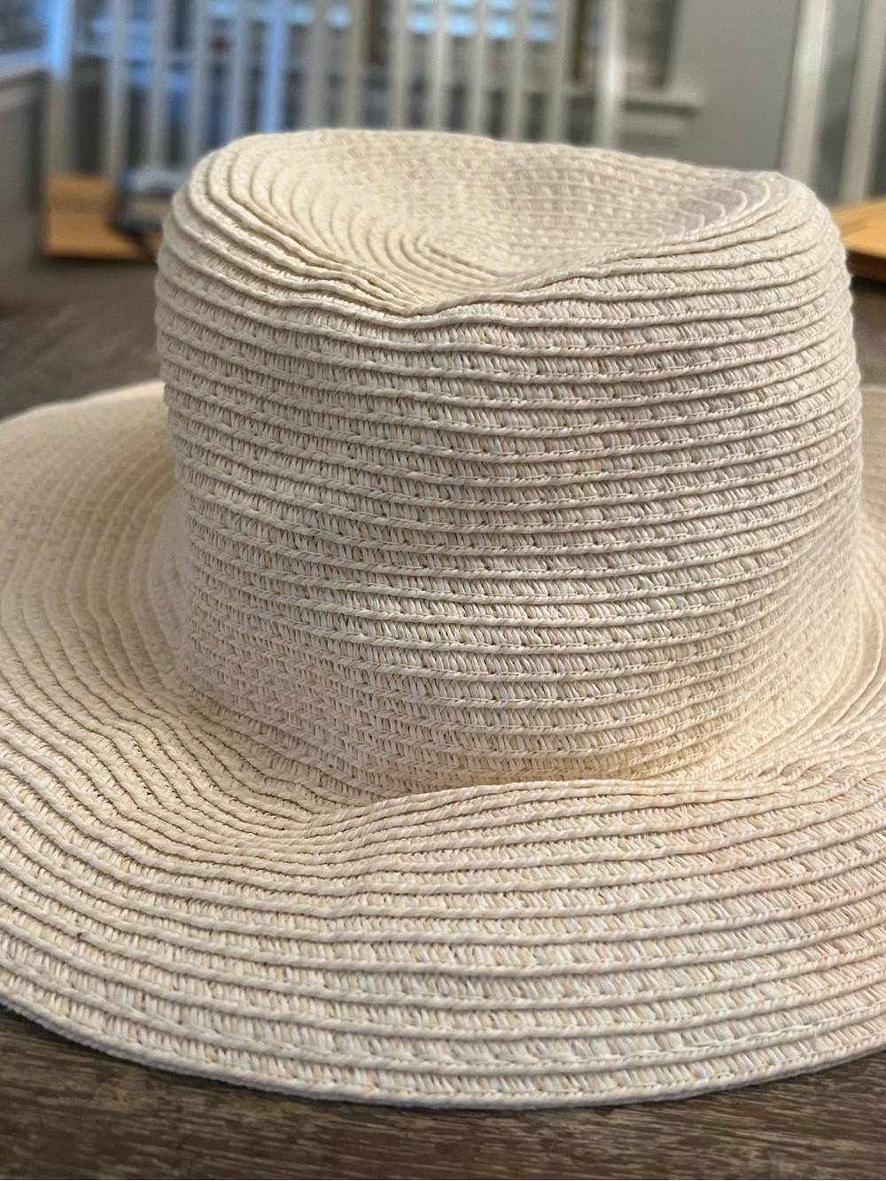Sonoma Woven Wide-Brim Sun Hat - Beige
Packable